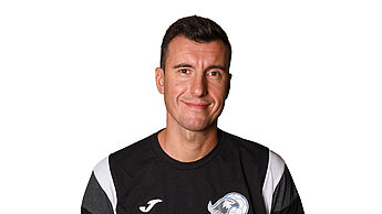 Damir Dukic unterstützt Plan International