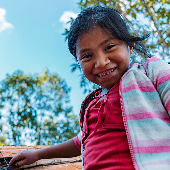 Lachendes Mädchen in Guatemala