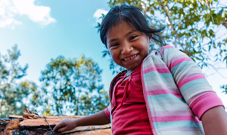 Lachendes Mädchen in Guatemala