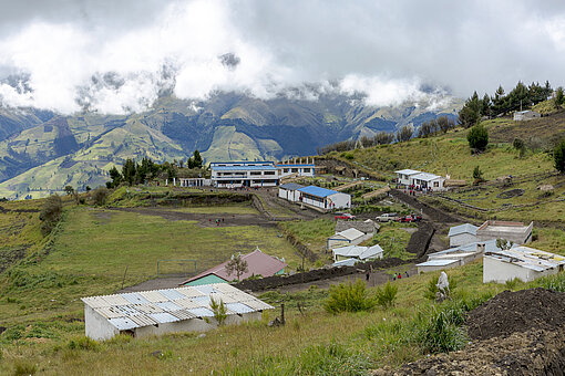 Die indigene Gemeinde Chimborazo in Ecuador Die indigene Gemeinde Chimborazo in Ecuador