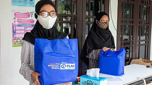 Set zur Menstruationshygiene in Laos
