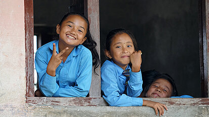 Wir fördern in unseren Programmländern wie hier in Peru den Zugang zu Bildung, damit Kinder dem Risiko von Kinderarbeit entgehen können. © Plan International