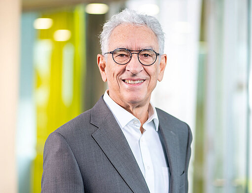 Enrique Kassner Enrique Kassner