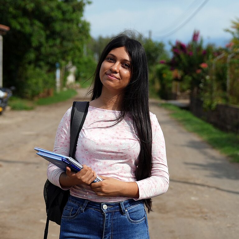 Yoselin in El Salvador