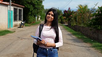 Yoselin in El Salvador