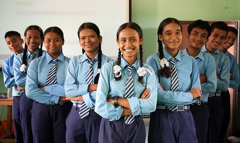 Schulklasse aus Nepal