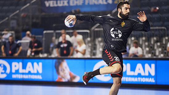 Die EHF Champions League unterstützt Plan International