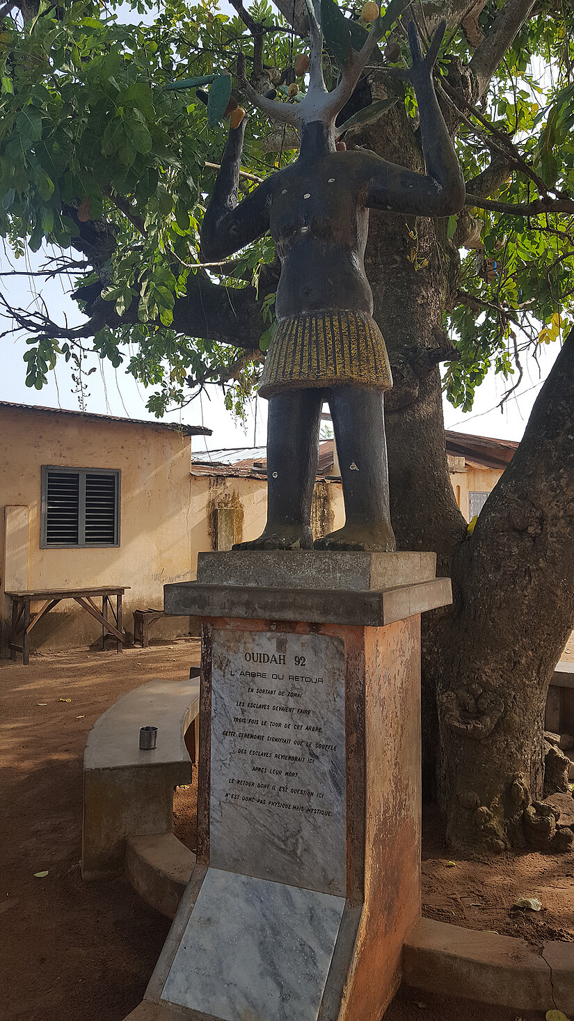 Voodoo-Statue in Togo