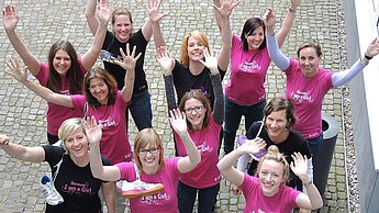 Diese Läuferinnen von Plan Deutschland gehen als Because I am a Girl-Team an den Start. © Plan Diese Läuferinnen von Plan Deutschland gehen als Because I am a Girl-Team an den Start. © Plan