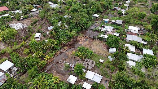 Luftaufnahme von der Region La Libertad nach dem Sturm