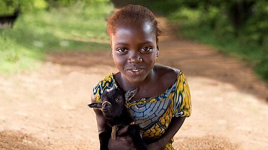 Mit diesem Projekt werden Familien in den Gemeinden Zou und Collines in Benin unterstützt.