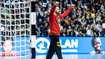 Plan International und die deutsche Handball-Nationalmannschaft feiern Erfolge