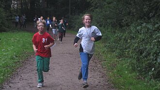 Rund 9.000 Euro erliefen die Schülerinnen und Schüler der Grundschule Bergstedt.