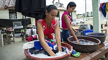 Als neuer Unternehmens-Partner unterstützt die FRoSTA AG unterstützt ein zweijähriges Projekt in der Provinz Cotopaxi in Ecuador. © Josep Vecino