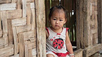 Besonders in Asien sind viele Kinder und ihre Familien von Unterernährung betroffen.