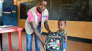 Firmenläufe verschenken Schulrucksäcke und Bücher Firmenläufe verschenken Schulrucksäcke und Bücher