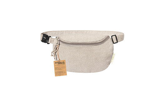 Naturfarbende Gürteltasche mit schwarzer Schnalle