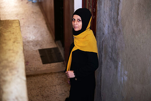 Fatima (40) hat im Zuge der Wirtschaftskrise ihre Arbeit verloren Fatima (40) hat im Zuge der Wirtschaftskrise ihre Arbeit verloren