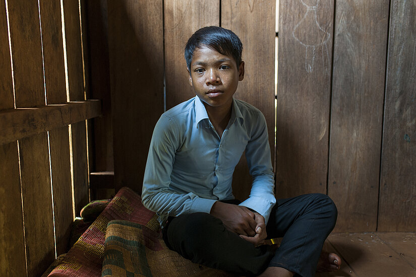 Sangha, 15 Jahre, Kambodscha. © Plan International / François Struzik