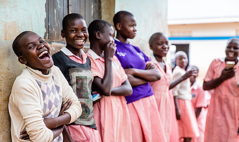 Gruppenfoto Kinder Uganda