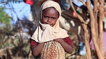 Auch die Menschen in Somalia haben oft mit langanhaltender Dürre und ihren Folgen zu kämpfen © Plan International / Ali Jibril