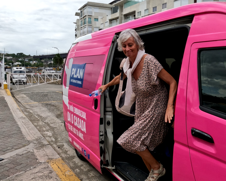 Brigitta und der pinkfarbene Bus von Plan