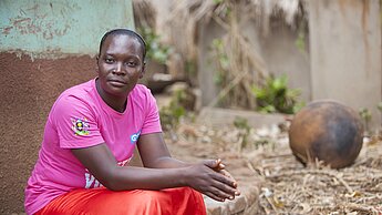 Annet möchte verhindern, dass andere Mädchen das gleiche durchmachen müssen wie sie. © Plan International / Zute Lightfoot