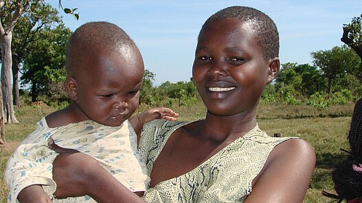 Mit diesem Geschenk ermöglichen Sie 15 werdenden Müttern in Uganda die Durchführung eines HIV-Tests. Mit diesem Geschenk ermöglichen Sie 15 werdenden Müttern in Uganda die Durchführung eines HIV-Tests.