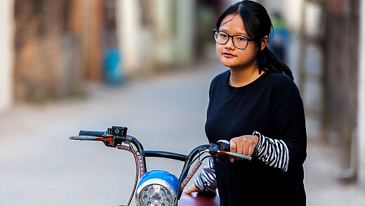 Lan, 16, Vietnam Lan, 16, Vietnam