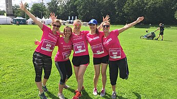 Fünf Ehrenamtliche der Aktionsgruppe Frankfurt sind selbst mitgelaufen. © Plan International