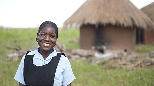 Unser Plan-Projekt unterstützt Mädchen in Sambia dabei, ein selbstbestimmtes Leben zu führen. Unser Plan-Projekt unterstützt Mädchen in Sambia dabei, ein selbstbestimmtes Leben zu führen.