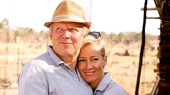 Axel und Judith Milberg spenden ihren Gewinn aus dem "ARD-Paarduell" an Plans Kampagne Because I am a Girl.