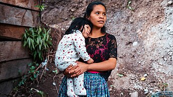 Plan International unterstützt mit verschiedenen Maßnahmen den Katastrophenschutz, wie auch hier in Guatemala