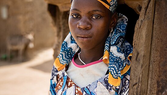 Heranwachsende Mädchen in Krisenregionen: Stimmen aus der Sahelzone