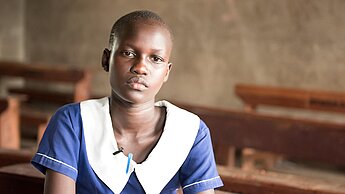 Seit 80 Jahren arbeiten wir daran, dass Mädchen und Jungen ein Leben frei von Armut, Gewalt und Unrecht führen können. © Plan International / Charles Lomodong