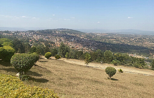 Blick über eine Hügellandschaft