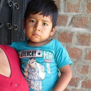 Thiago-Esnaider Preciado, Peru Thiago-Esnaider Preciado