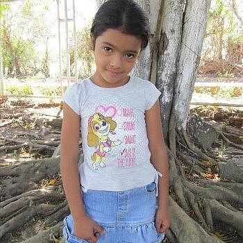 Emely Michel Flores, El Salvador Emely Michel Flores