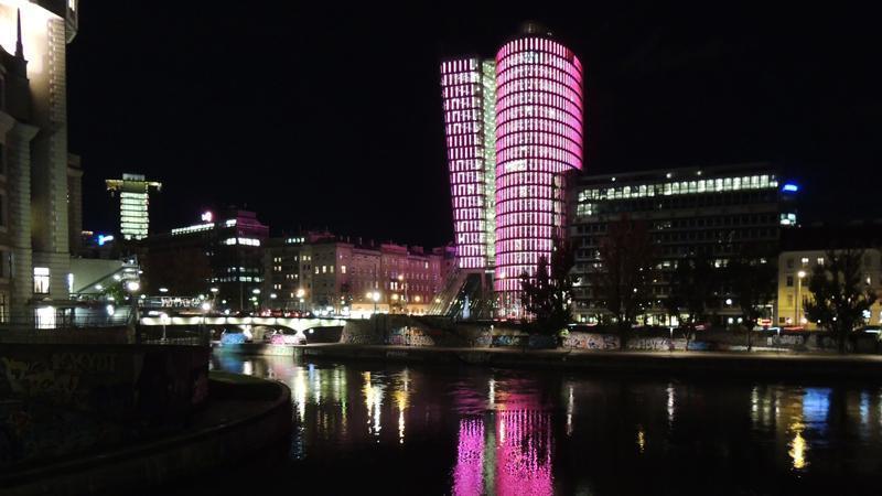 Der UNIQA Tower in Wien