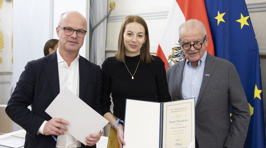 Markus Mair, Preisträgerin Margit Ehrenhöfer, Rudi Klausnitzer (c) BKA_Alexander Zillbauer